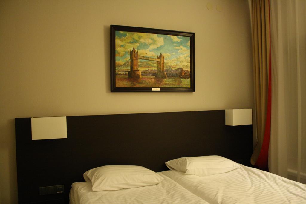 Optima Collection Kharkiv Hotel ภายนอก รูปภาพ