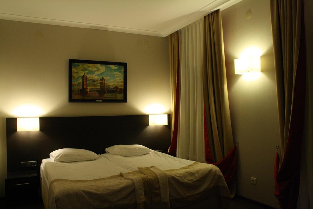 Optima Collection Kharkiv Hotel ภายนอก รูปภาพ