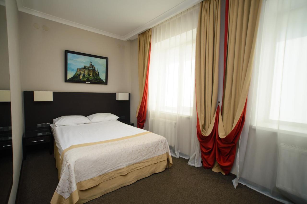 Optima Collection Kharkiv Hotel ภายนอก รูปภาพ