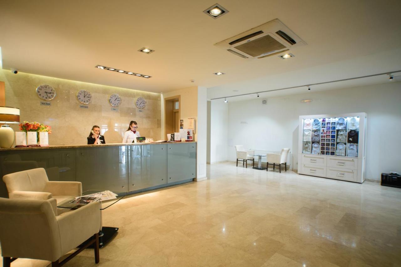 Optima Collection Kharkiv Hotel ภายนอก รูปภาพ