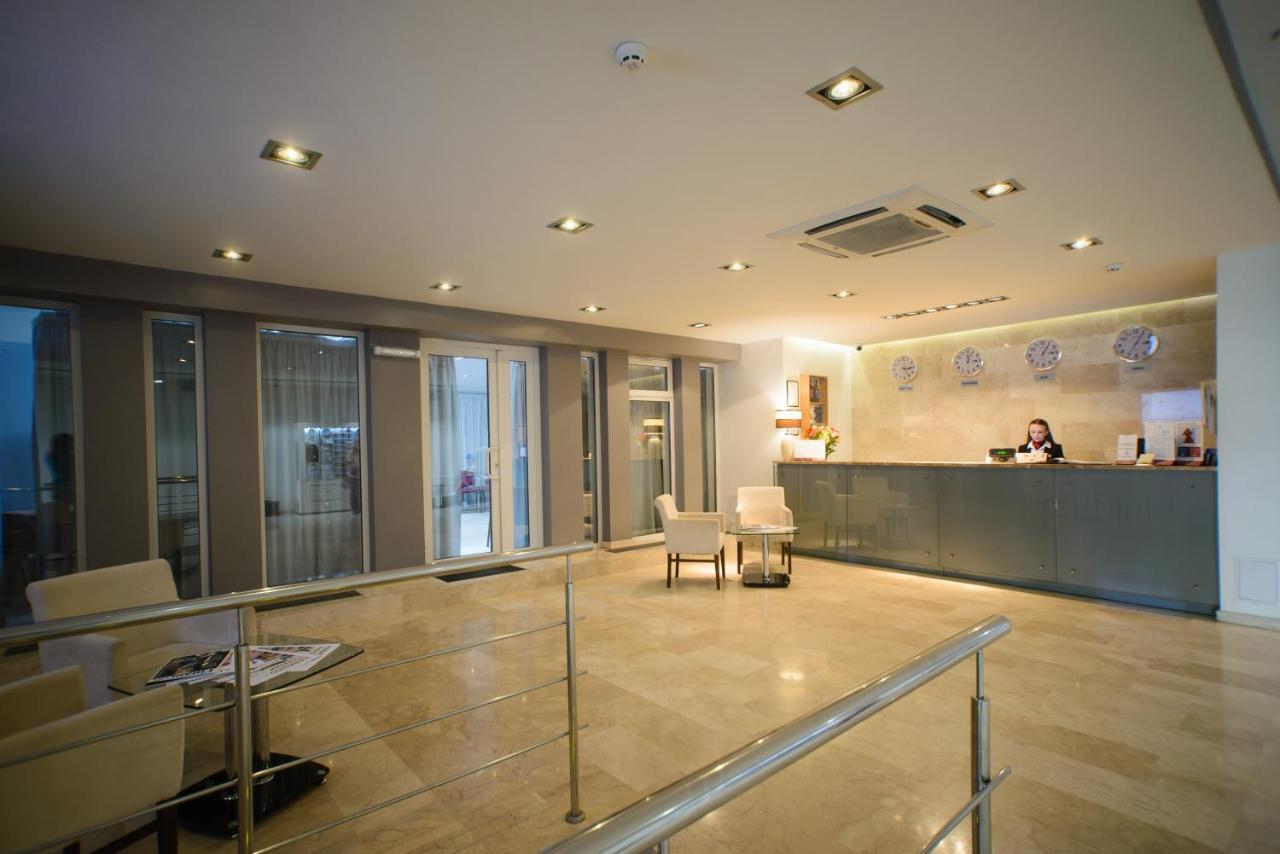 Optima Collection Kharkiv Hotel ภายนอก รูปภาพ