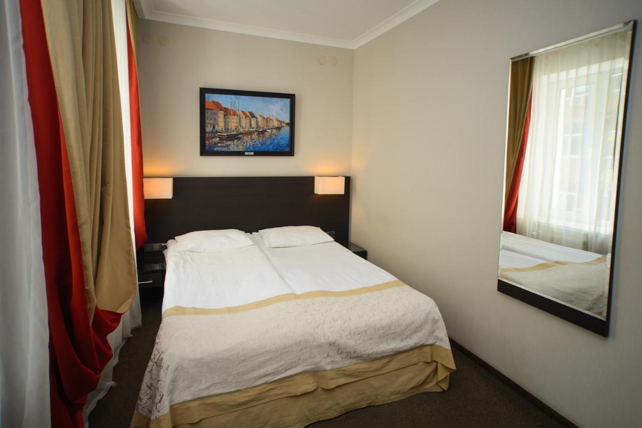 Optima Collection Kharkiv Hotel ภายนอก รูปภาพ